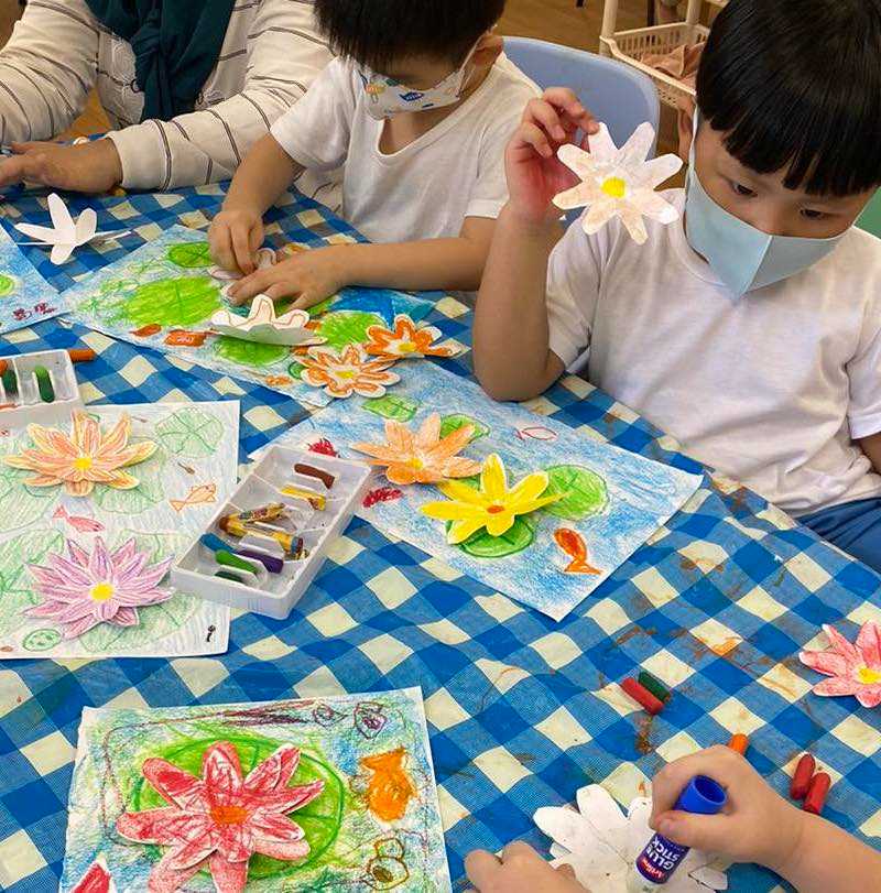 Holiday Art Program for preschools 4